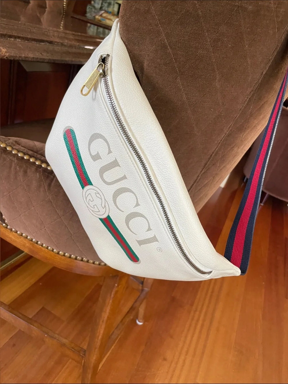 Gucci White Leather Belt Bag with Green and Red Web